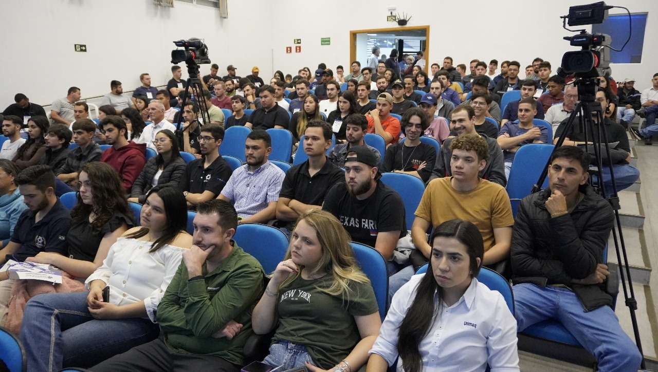 2ª Semana AREA de Inovação Tecnológica tem início com grande público e programação inspiradora